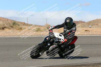 media/Feb-05-2023-Classic Track Day (Sun) [[c35aca4a42]]/Group 2/session 3 turn 13/